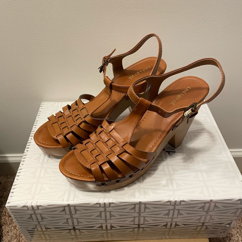 Indigo Rd. Cognac Platform Shoes
